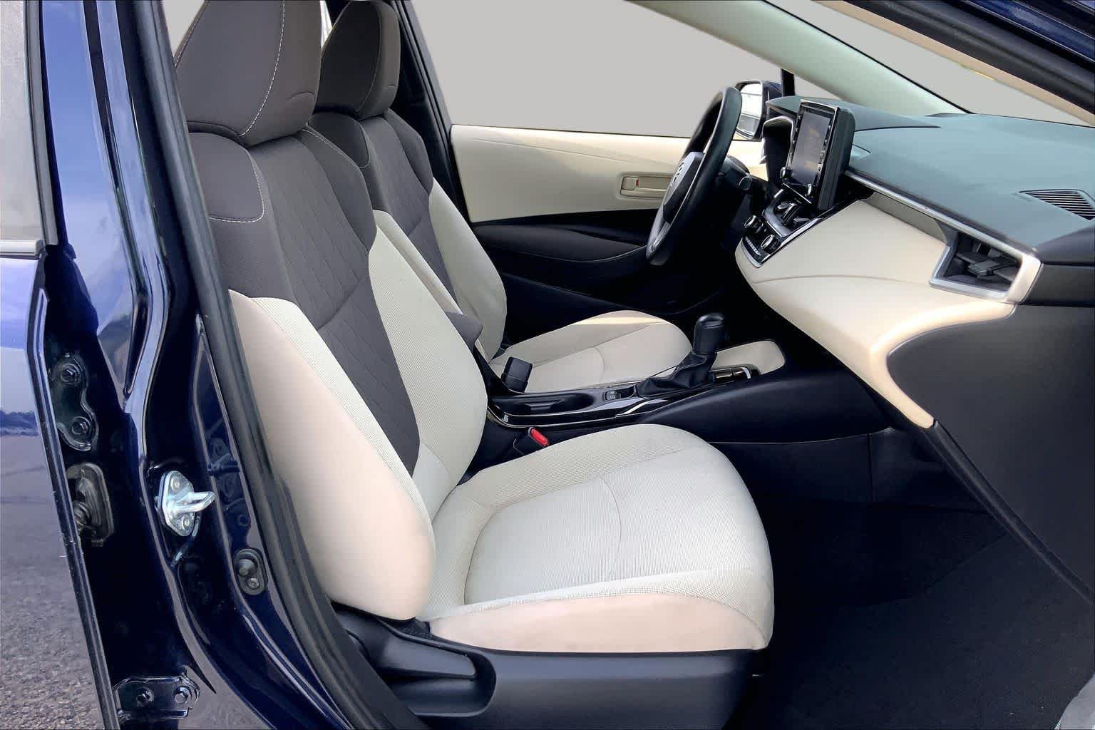 Used 2022 Blueprint Toyota LE image 9