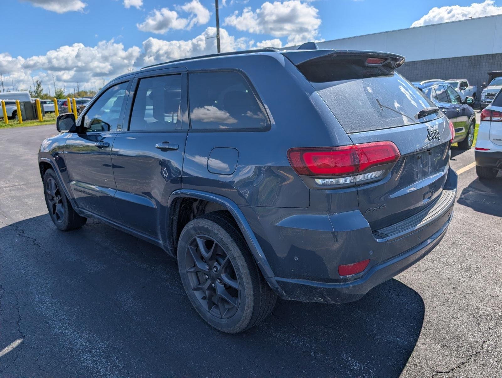 Used 2021 Slate Blue Pearlcoat Jeep 80th Anniversary image 6