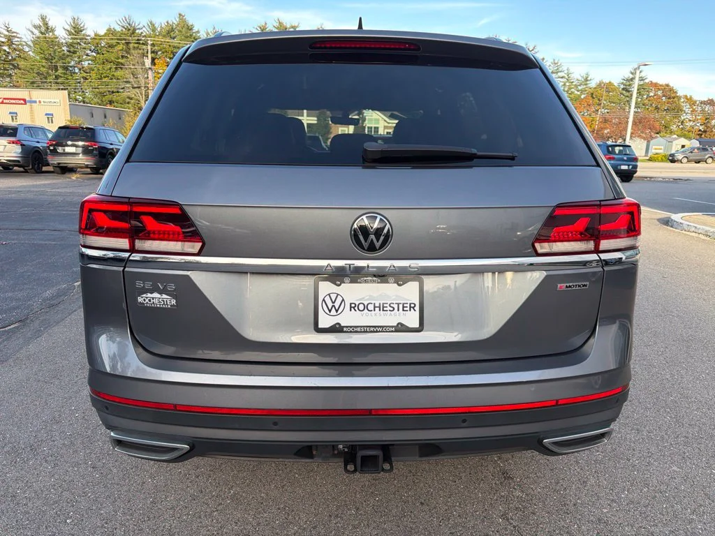 Used 2022 Gray Volkswagen 3.6L V6 SE w/Technology image 5