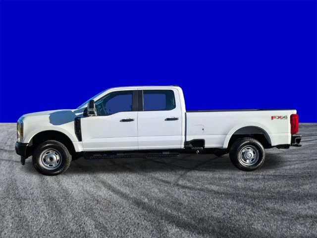 New 2027 White Ford XL image 7