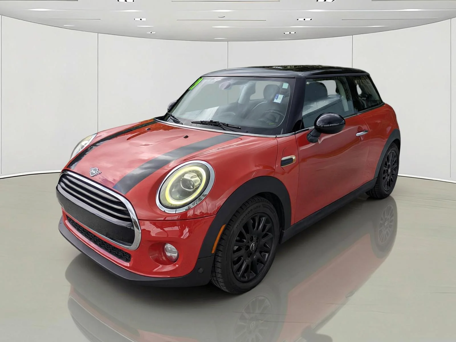 Certified 2019 MINI Hardtop 2 Door Base with VIN WMWXP5C55K2H30038 for sale in Cocoa, FL