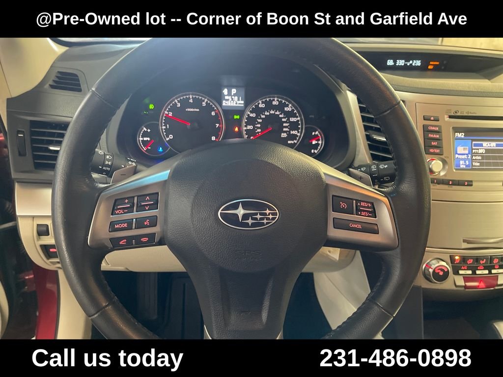 Used 2014 Red Subaru 2.5i Premium image 19