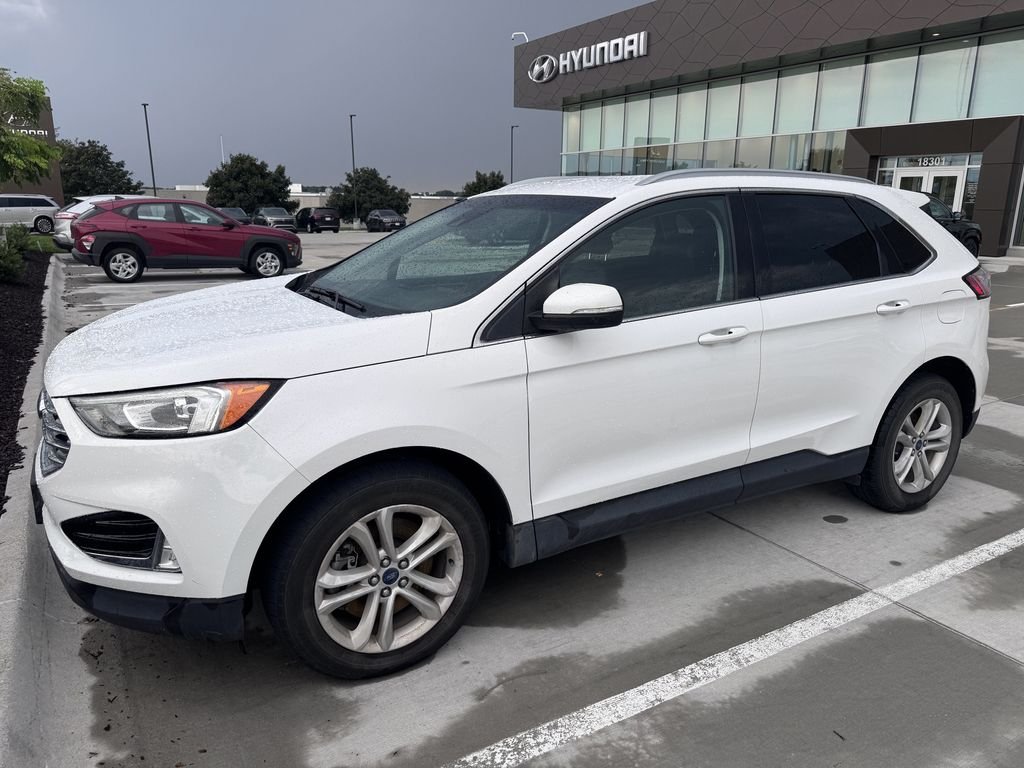 2020 Ford Edge