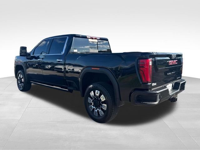 Used 2024 Black GMC Denali image 3