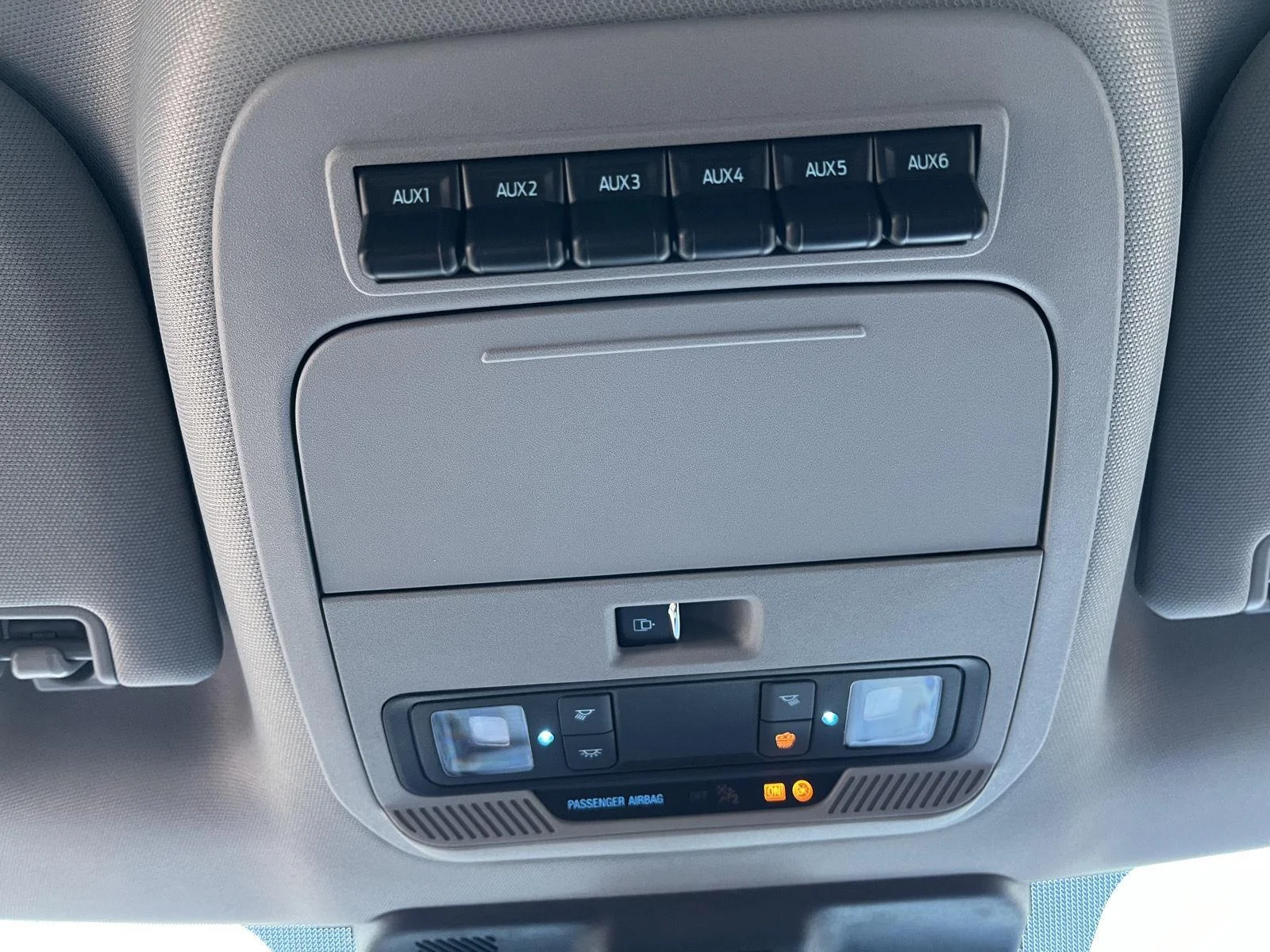 New 2026 Avalanche Ford F-350® XL image 22