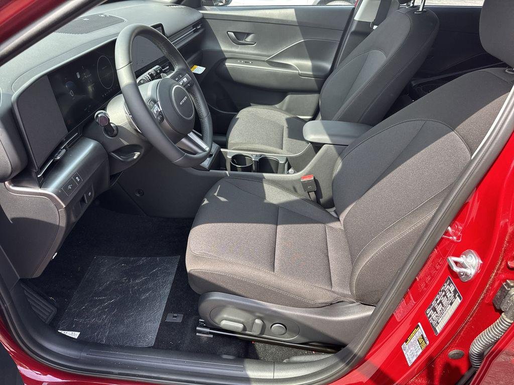2025 Hyundai Kona EV SEL - Photo 9