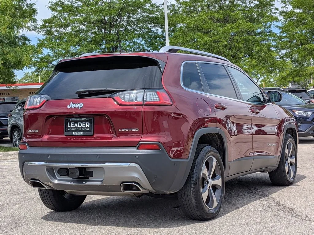Used 2019 Red Jeep Limited image 7