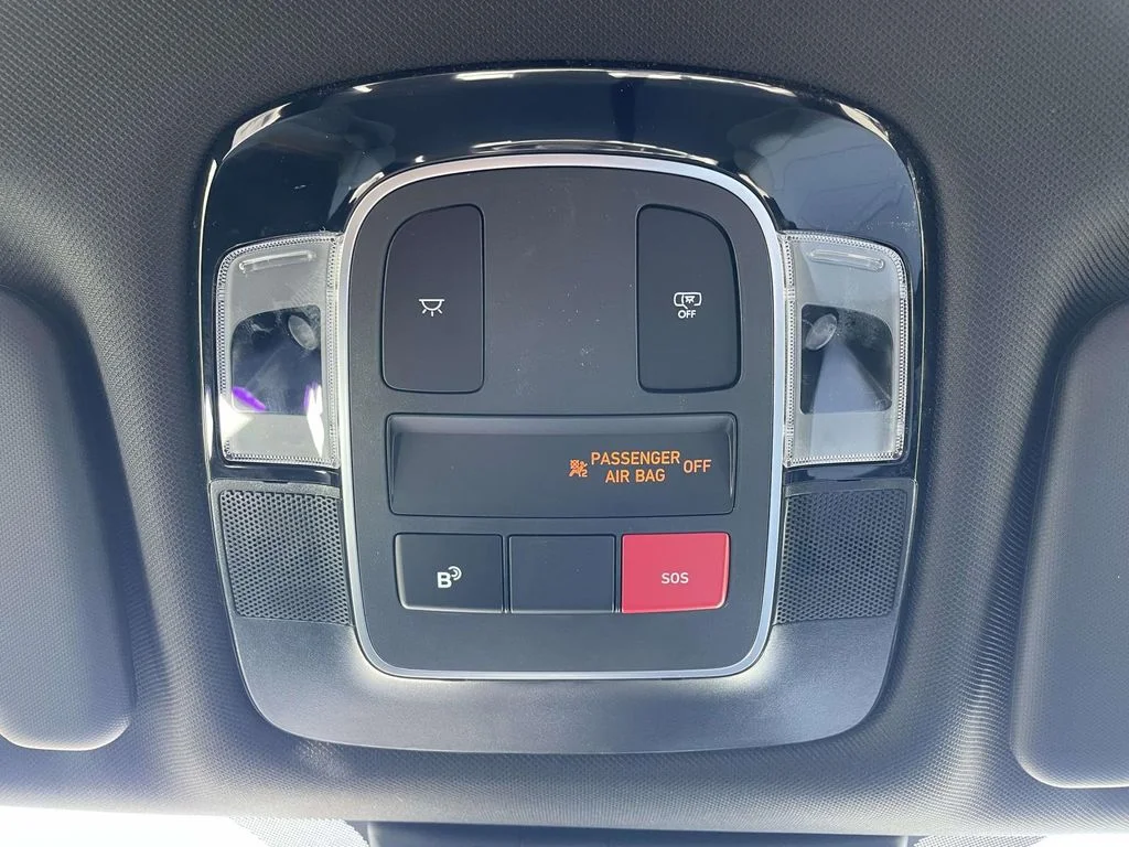 New 2026 Black Hyundai SEL image 30