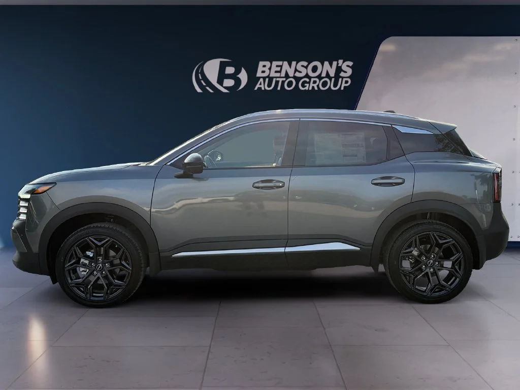 New 2027 Gray Nissan SR image 2