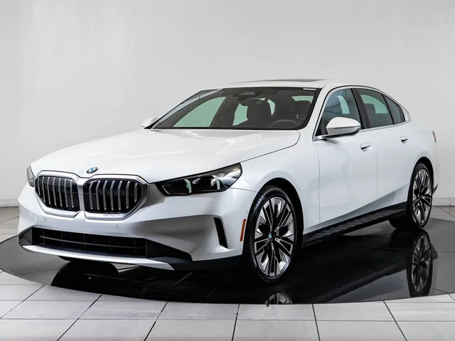 2025 BMW 5 Series 530i xDrive