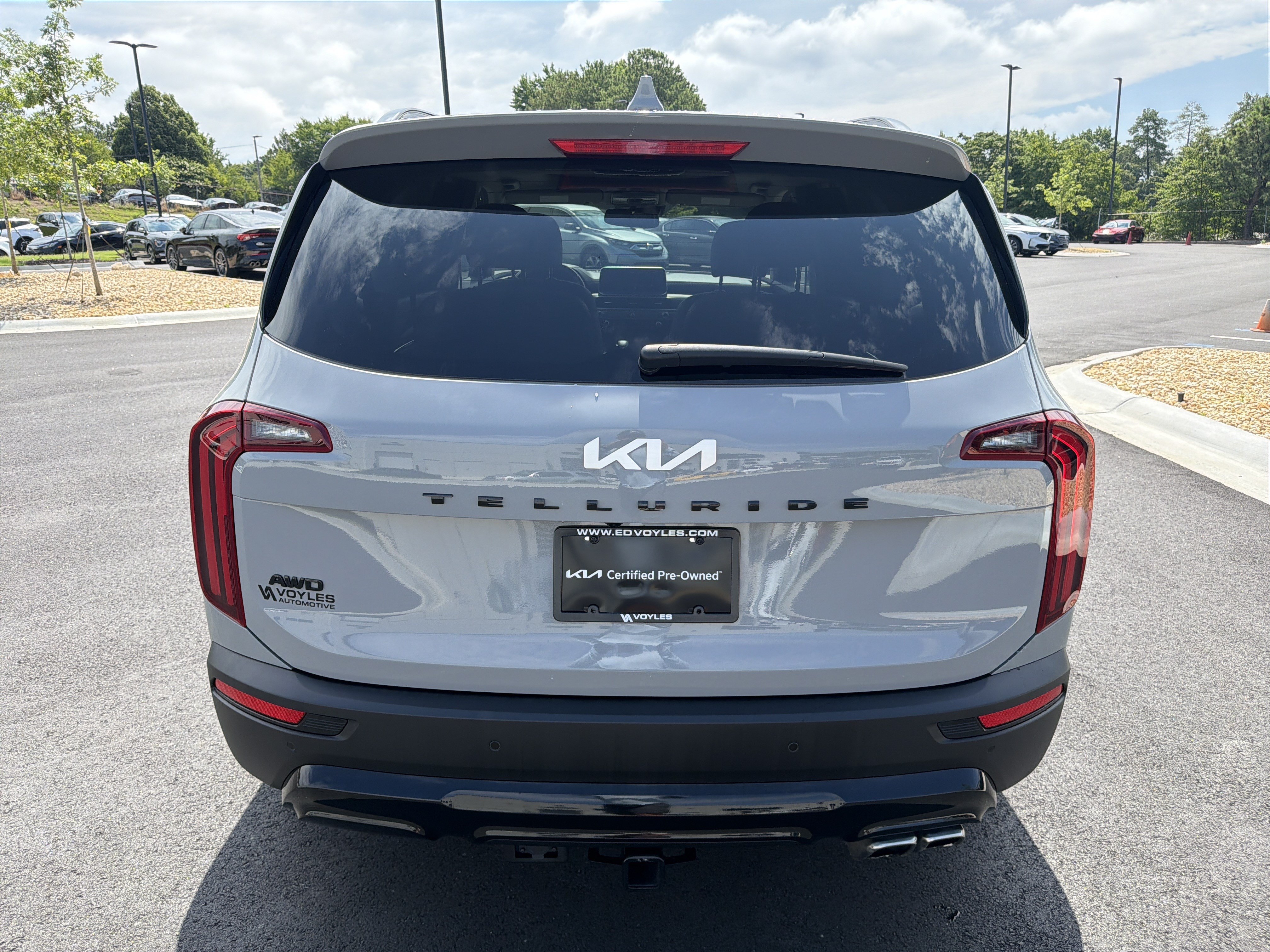 Certified Used 2022 Wolf Gray Kia SX image 6