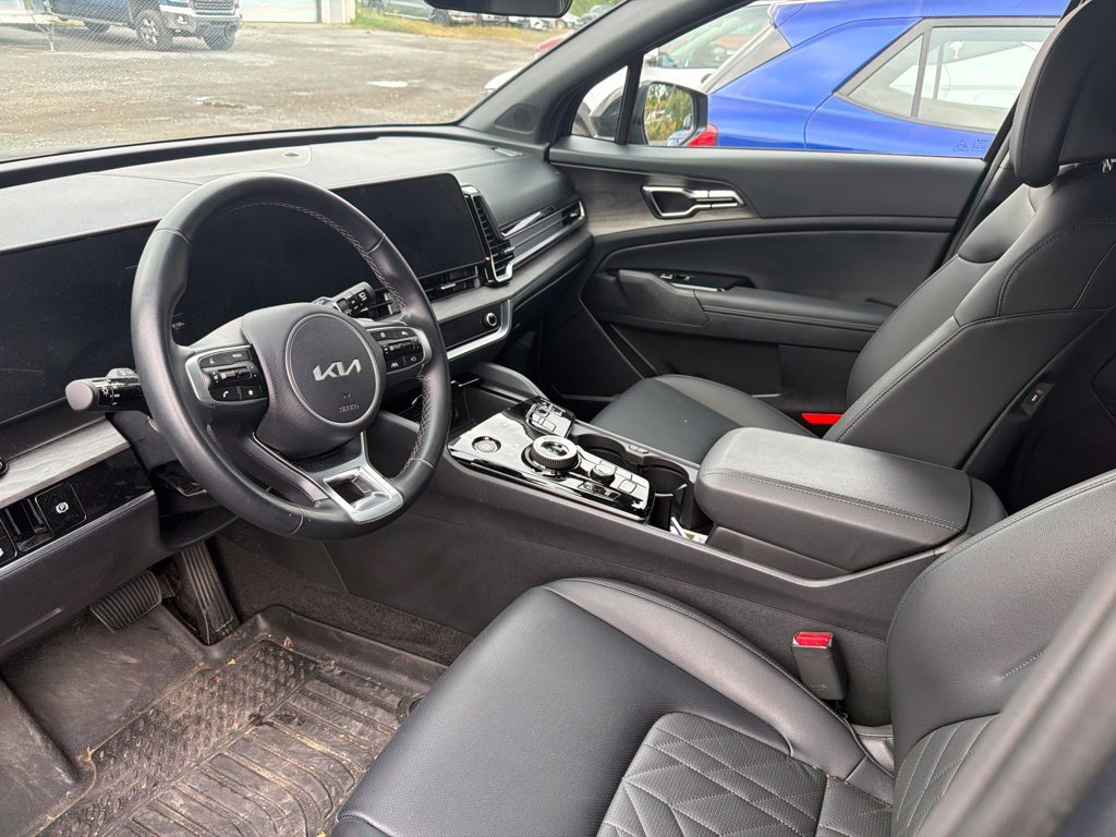 Used 2025 Gray Kia X-Line image 8