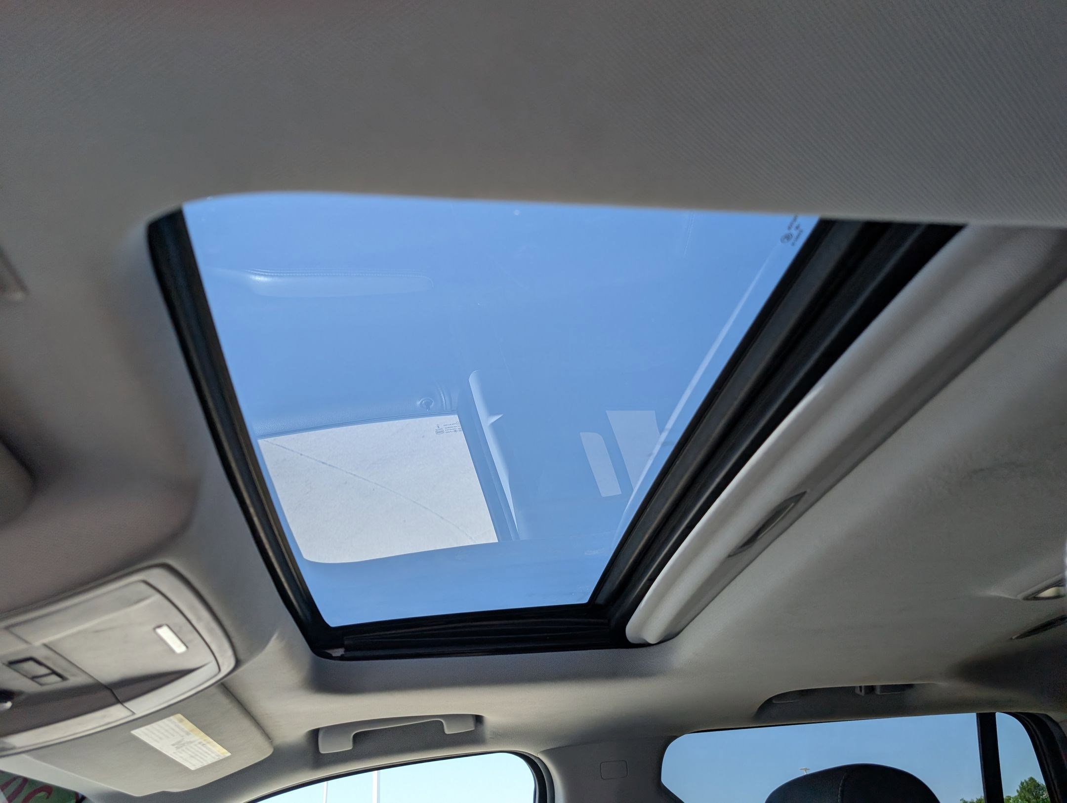 Used 2015 Summit White Chevrolet LT image 14