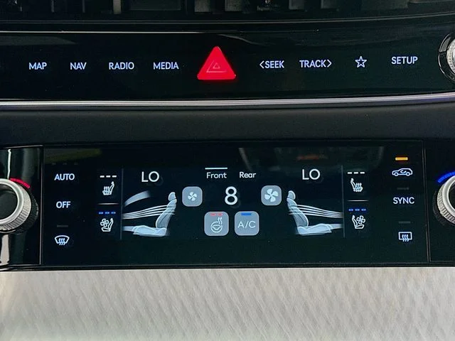 New 2026 Red Genesis 2.5T Sport Prestige image 19
