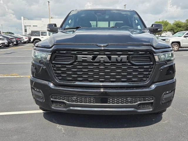 New 2026 Diamond Black Crystal Pearl-Coat Exterior Paint RAM Big Horn/Lone Star image 2
