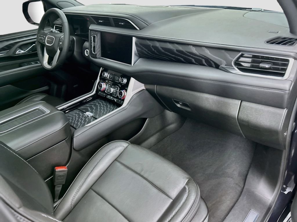 Used 2024 Titanium GMC Denali image 16
