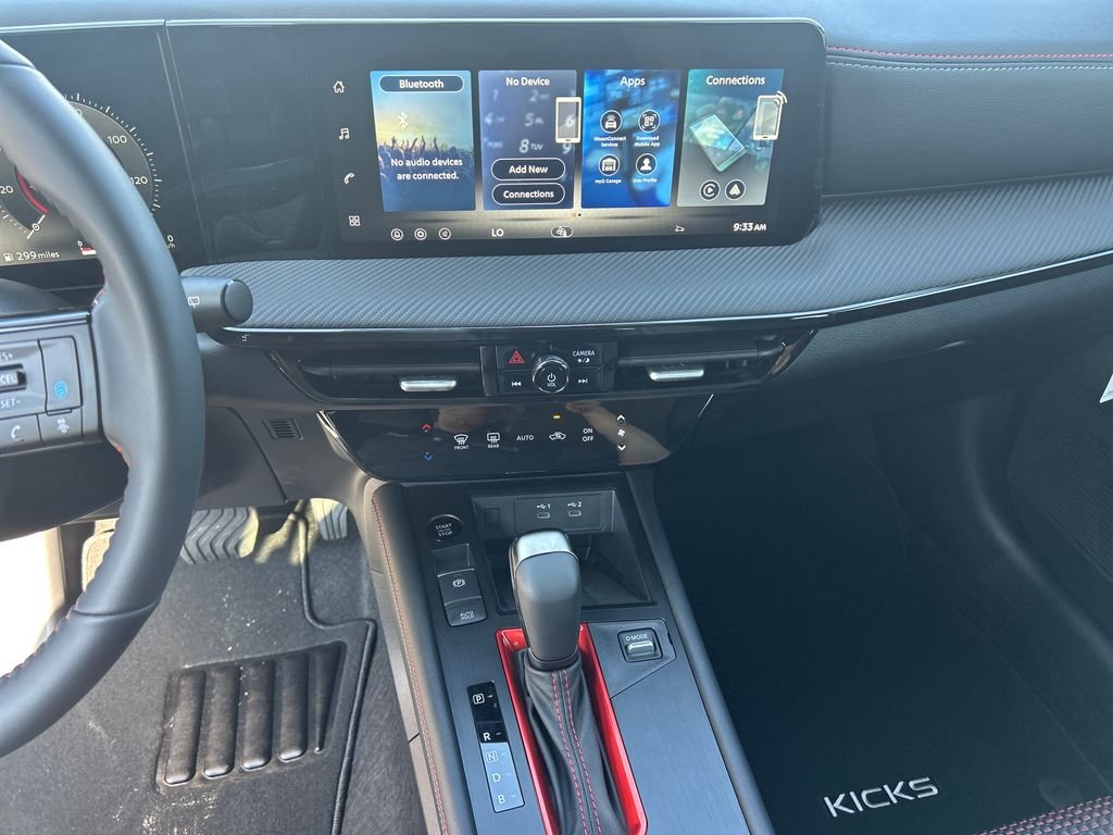 New 2026 Nissan Kicks SR 4D Sport Utility