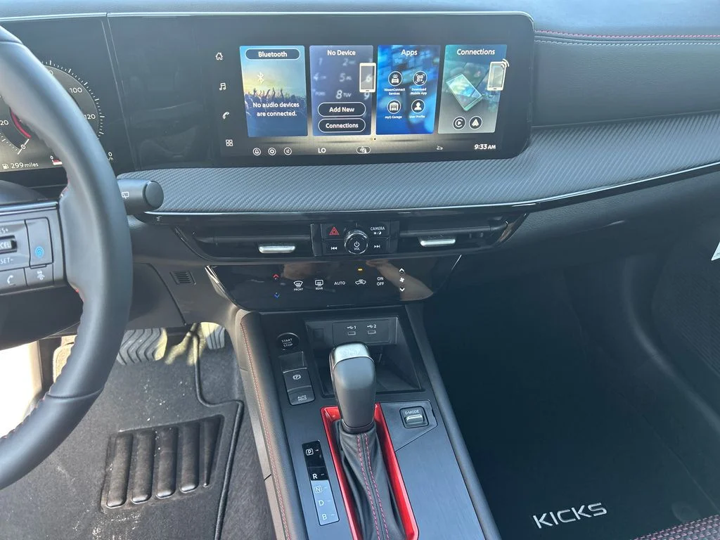 2026 Nissan KICKS SR - Photo 32