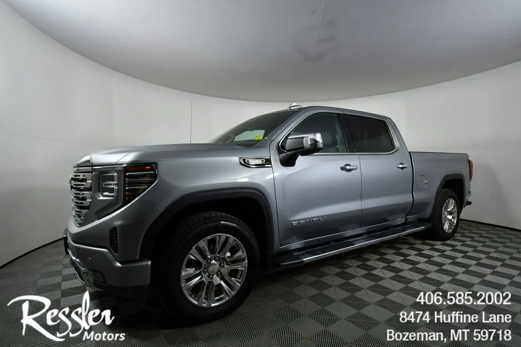 Used 2025 Sterling Metallic GMC Denali image 1