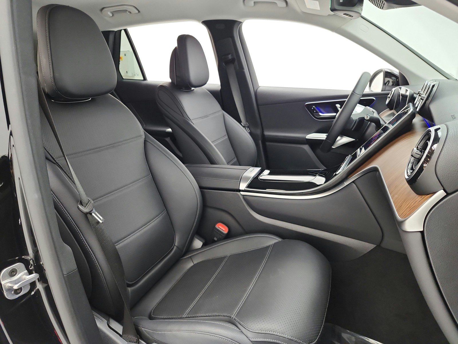Used 2025 Black Mercedes-Benz GLC 350e 4MATIC® SUV image 19