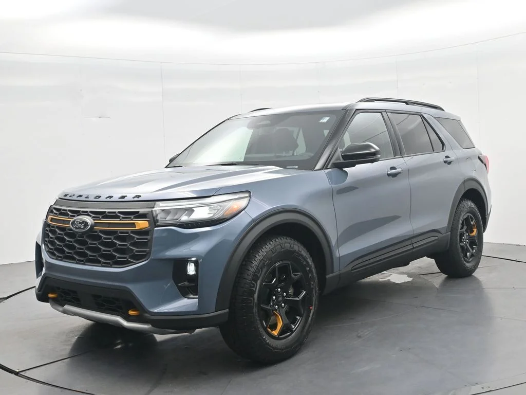 New 2026 Vapor Blue Metallic Ford Tremor® image 1