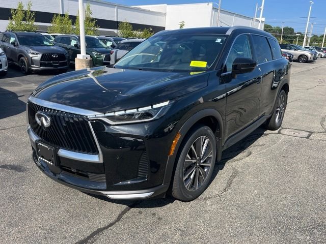New 2027 Mineral INFINITI Luxe AWD image 7