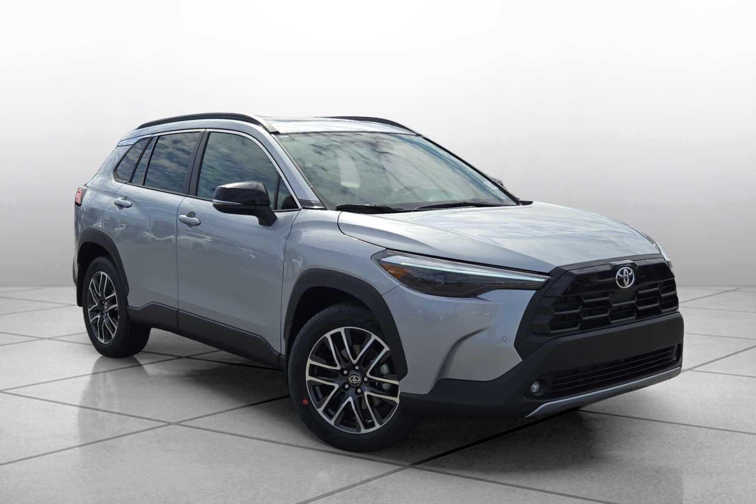 New 2026 Sonic Silver Toyota XLE image 2