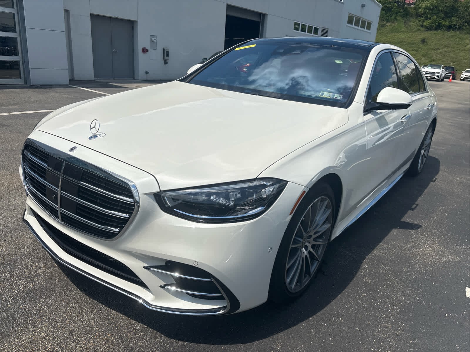 2023 Mercedes-Benz S-Class S 580 4MATIC's photo
