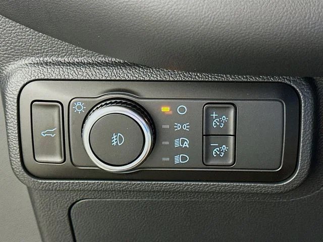 New 2026 White Ford Tremor image 21