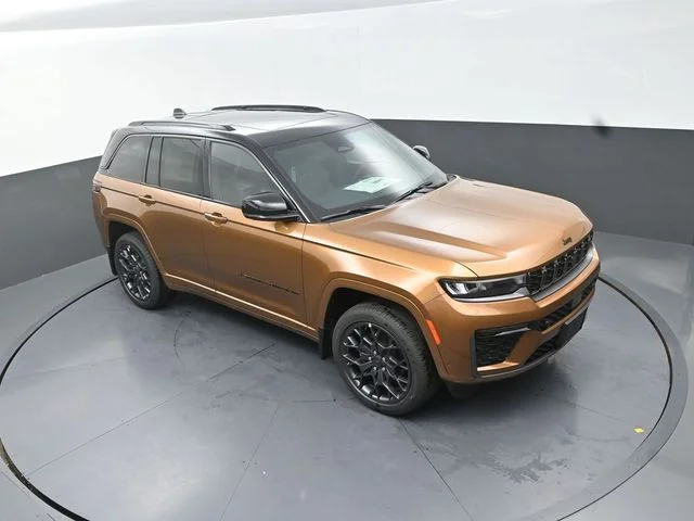 New 2026 Copper Shino Metallic Clear-Coat Exterior Paint Jeep Summit image 11