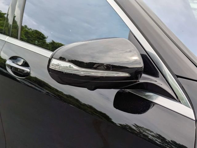 Used 2017 Black Mercedes-Benz S 550 image 12