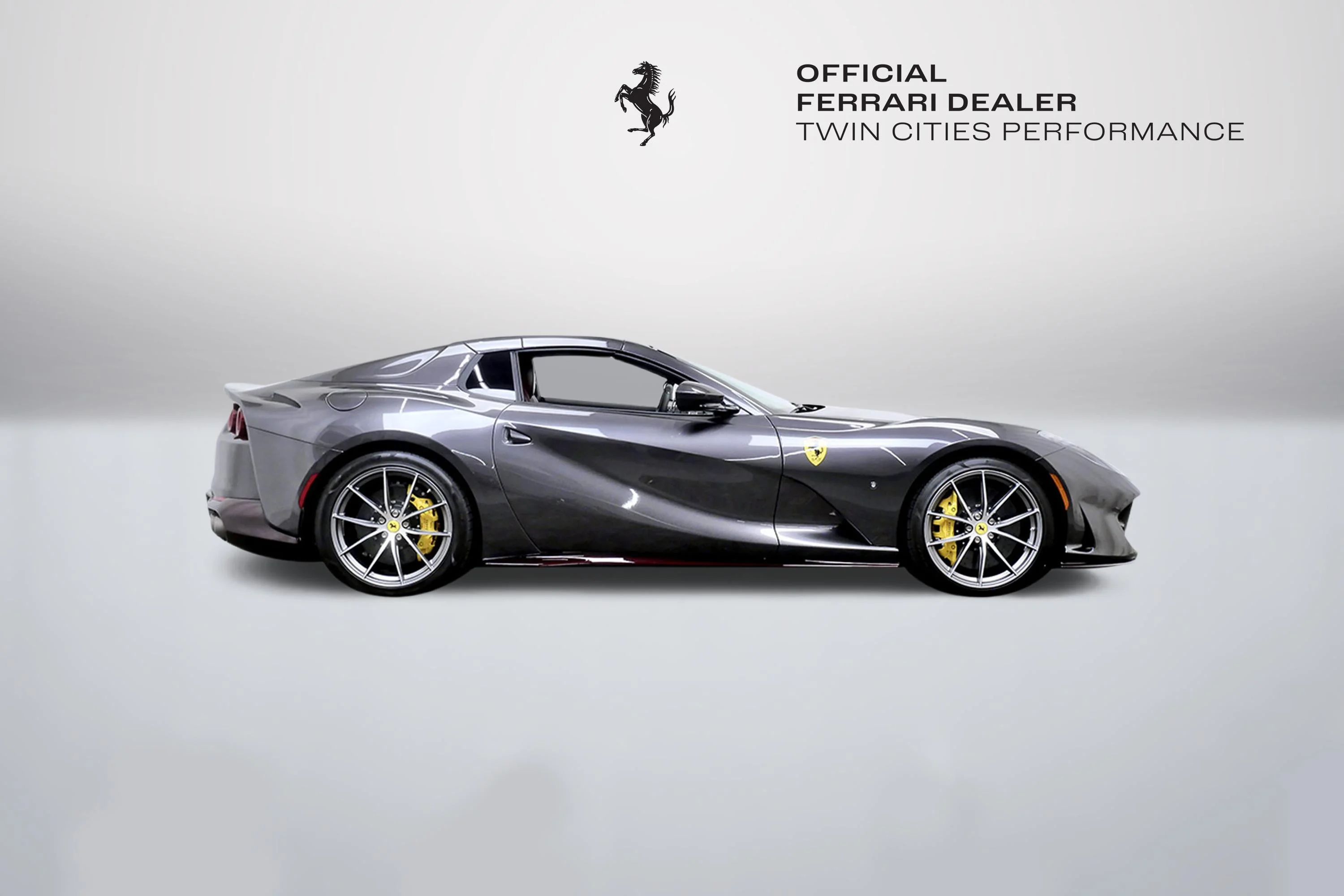 2022 Ferrari 812 GTS photo 7