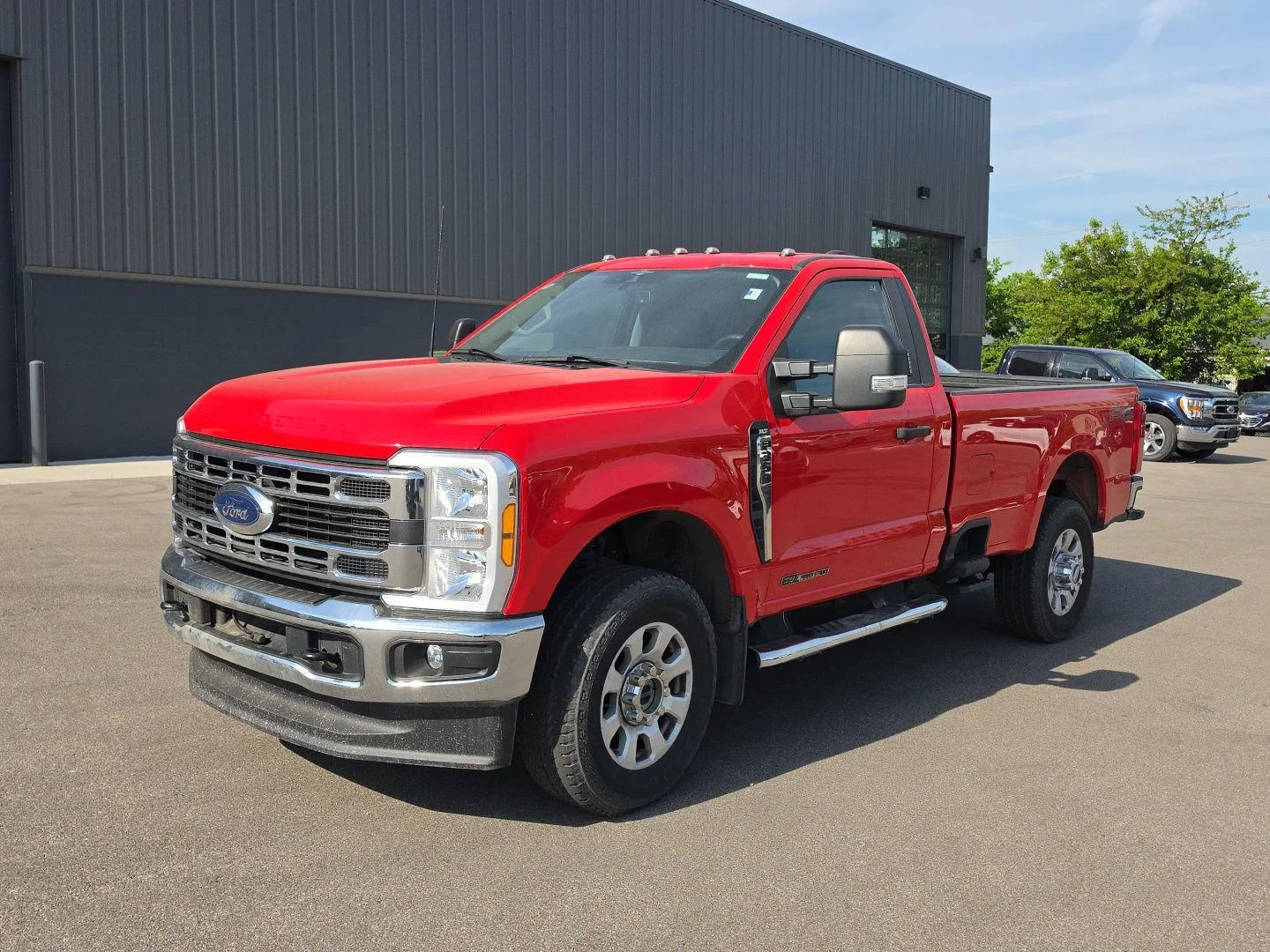 Used 2023 Race Red Ford XLT image 7