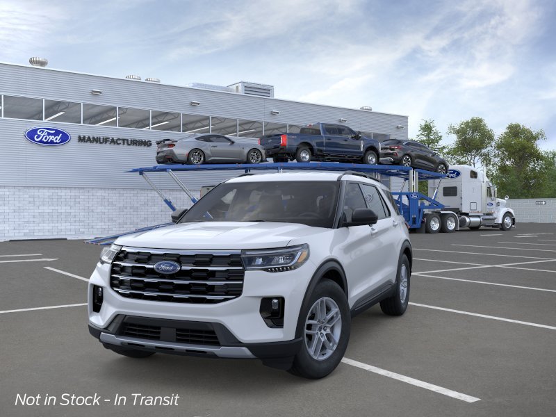 New 2026 Space White Metallic Ford Active image 3