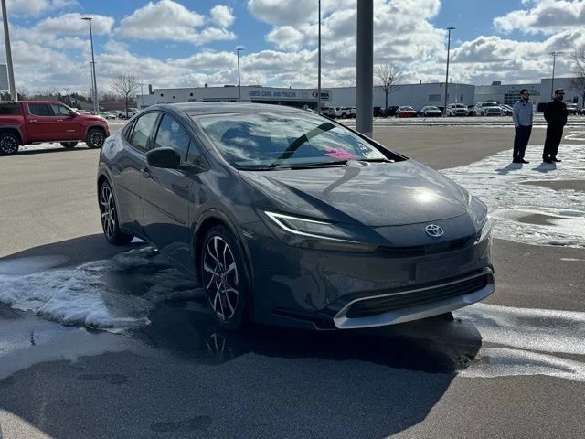 2026 Toyota Prius Plug-in Hybrid XSE Premium - Photo 8