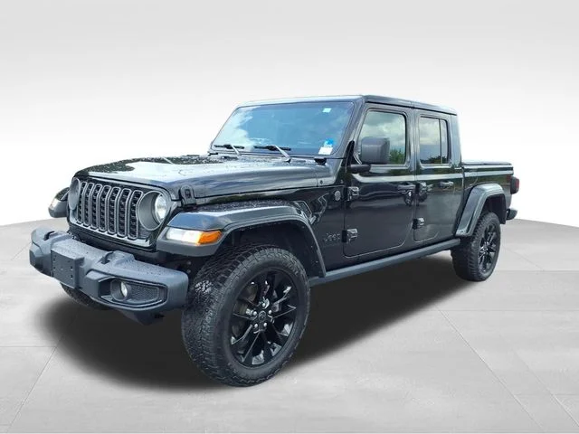 Used 2025 Black Jeep Nighthawk image 2