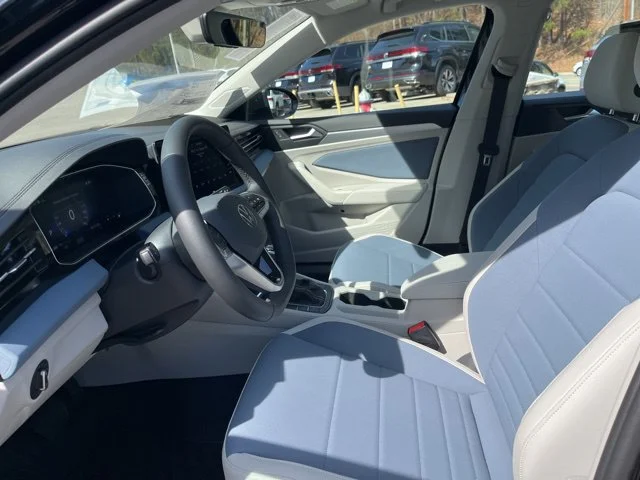 New 2026 Black Volkswagen 1.5T SE image 7