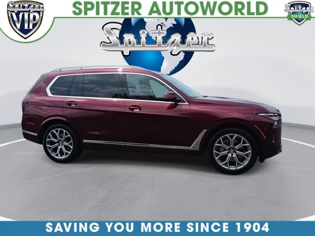 Used 2025 Red BMW xDrive40i image 6