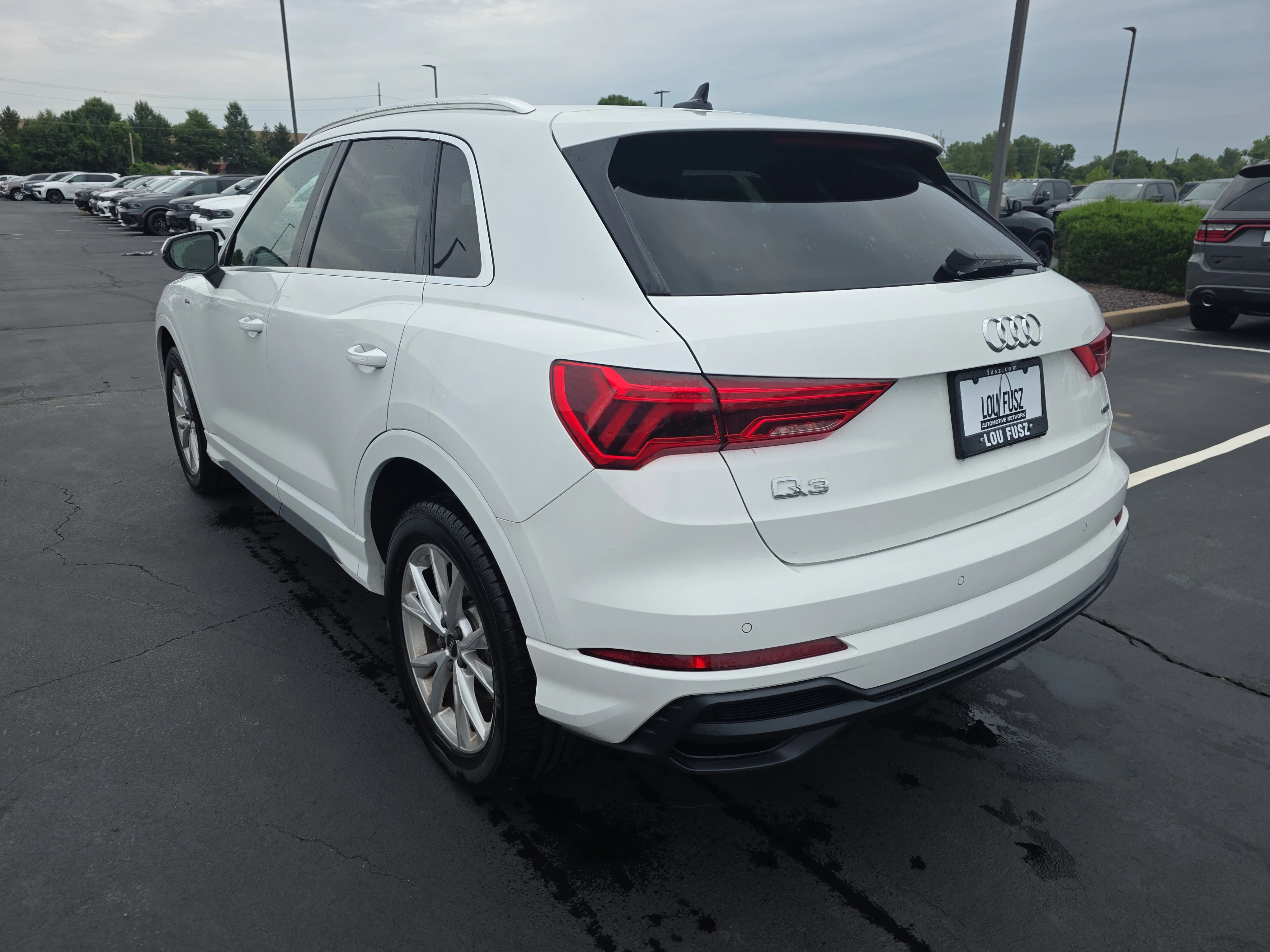 Used 2021 White Audi S line Premium image 3