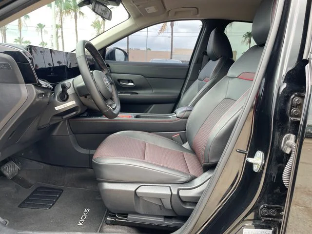 Used 2025 Black Nissan SR image 9