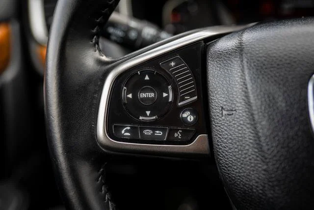 Used 2018 Black Honda Touring image 33