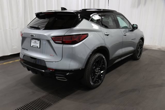 New 2026 Sterling Gray Metallic Chevrolet RS image 3