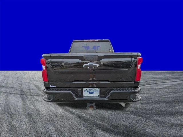 Certified Used 2024 Black Chevrolet High Country image 5