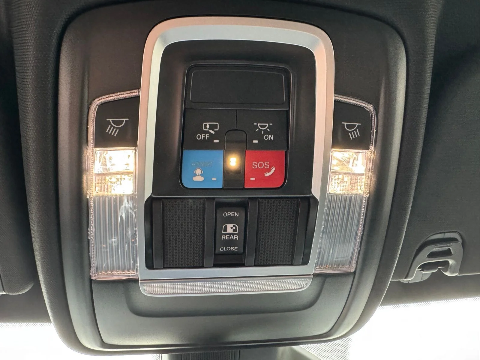 New 2026 Silver Zynith Exterior Paint RAM Laramie image 27