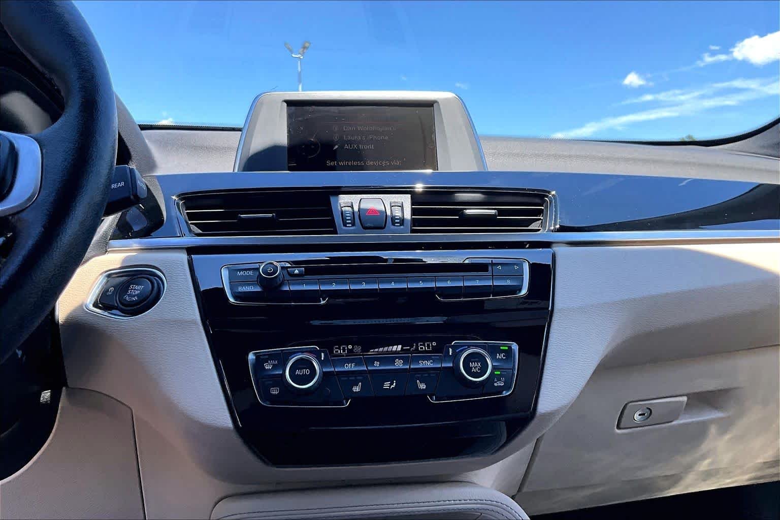 Used 2016 Alpine White BMW xDrive28i image 34