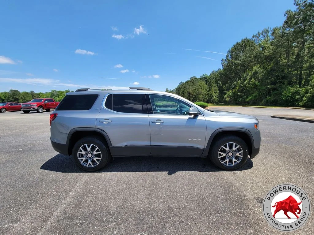 Used 2023 Silver GMC SLT image 7