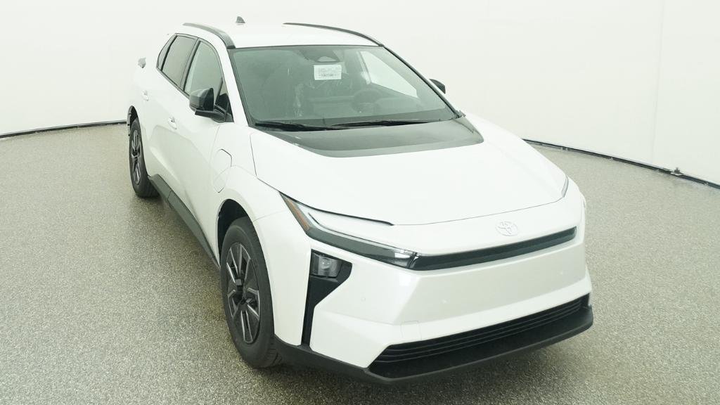 New 2026 Wind Chill Pearl Toyota XLE image 20