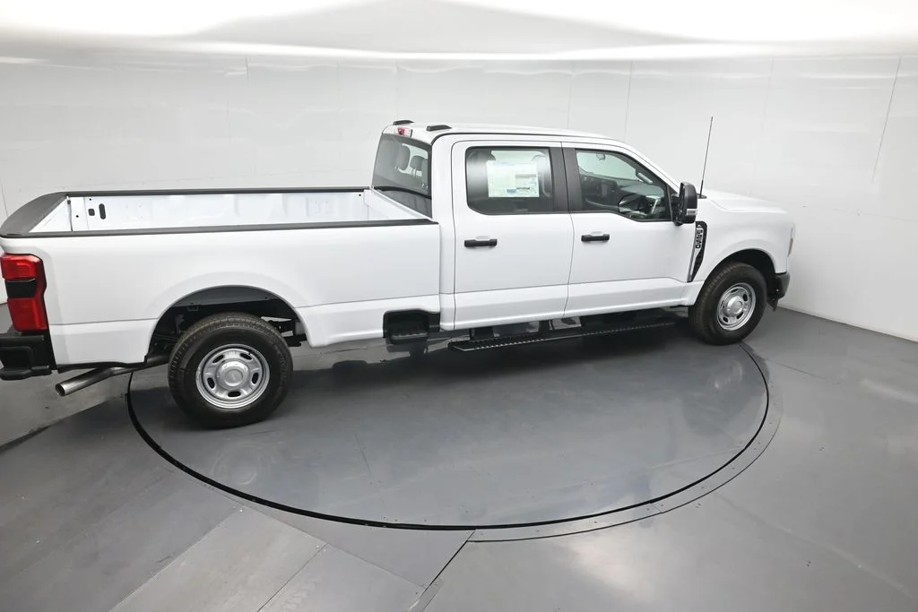 New 2026 White Ford XL image 34