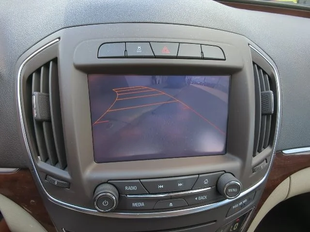 Used 2015 Red Buick Turbo image 20