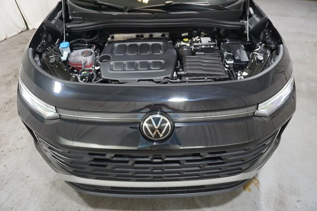 Certified Used 2025 Black Volkswagen 2.0T SE image 30